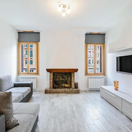 Santa Croce Wonderful Apartment Venice