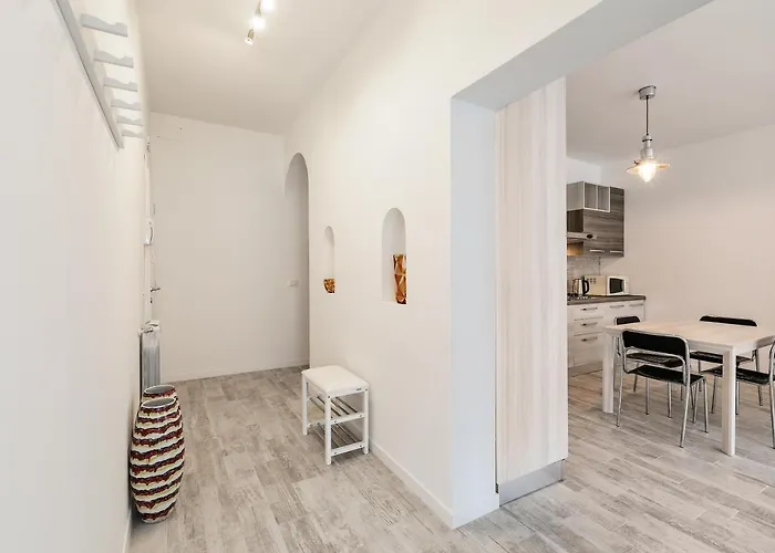 Апартаменты Guesthost - Santa Croce Wonderful *