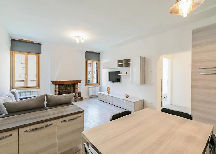 Апартаменты Guesthost - Santa Croce Wonderful *